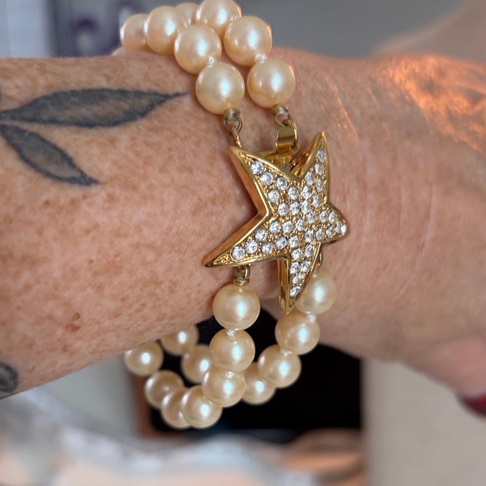 Joan Rivers Classics Collection Gold Star Cream Pearl Bracelet